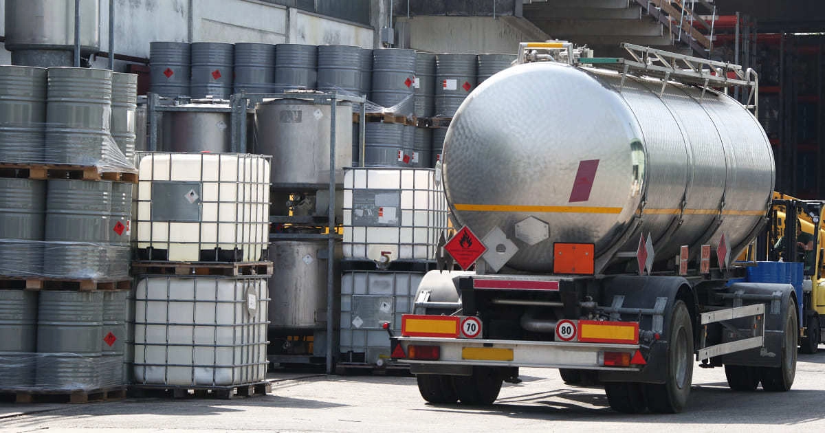 Перевозка растворителей